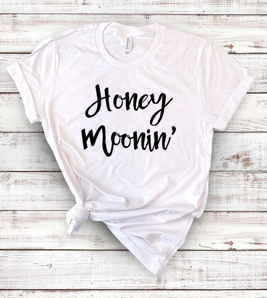 Honey-Moonin' Newlywed Honey Moon T-Shirt - House of Rodan